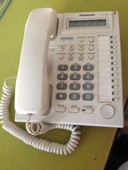 Teléfono hibrido Panasonic