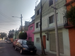 Vendo edificios con 7 departamentos en col santa rosa DF