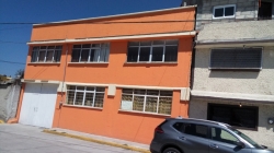 Casa Amplia, 6 recámaras, 4 1/2 baños, garage 5 autos