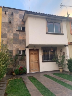 Renta casa BOSQUES DE SAN JAVIER