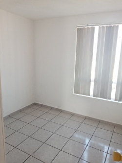 fracc mision mariana, 2 recamaras, 1 baño, cerca de centro comercial candiles