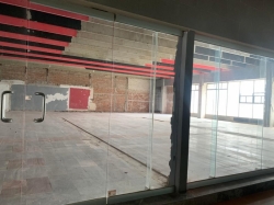 LOCAL COMERCIAL 472 M2 AV LOMAS VERDES NAUCALPAN