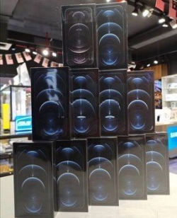 Apple iPhone 12 Pro Max,iPhone 12 Pro $650 USD,Apple iPad,SAMSUNG