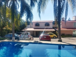 Jardines de Delicias, casa en condominio, 3 recamaras