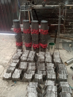 CUÑA METÁLICA PARA MOÑO DE CIMBRA