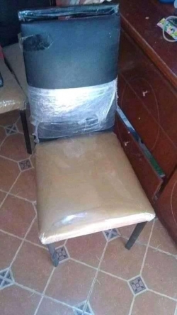 comedor con 4 sillas