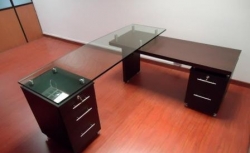 Somos expertos en la fabricación de mobiliario a la medida para negocios.